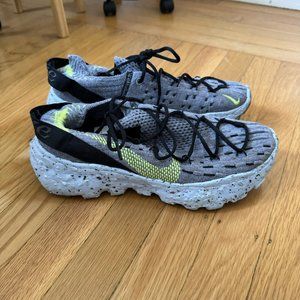 NIKE Space Hippie 04 Women's 7.5